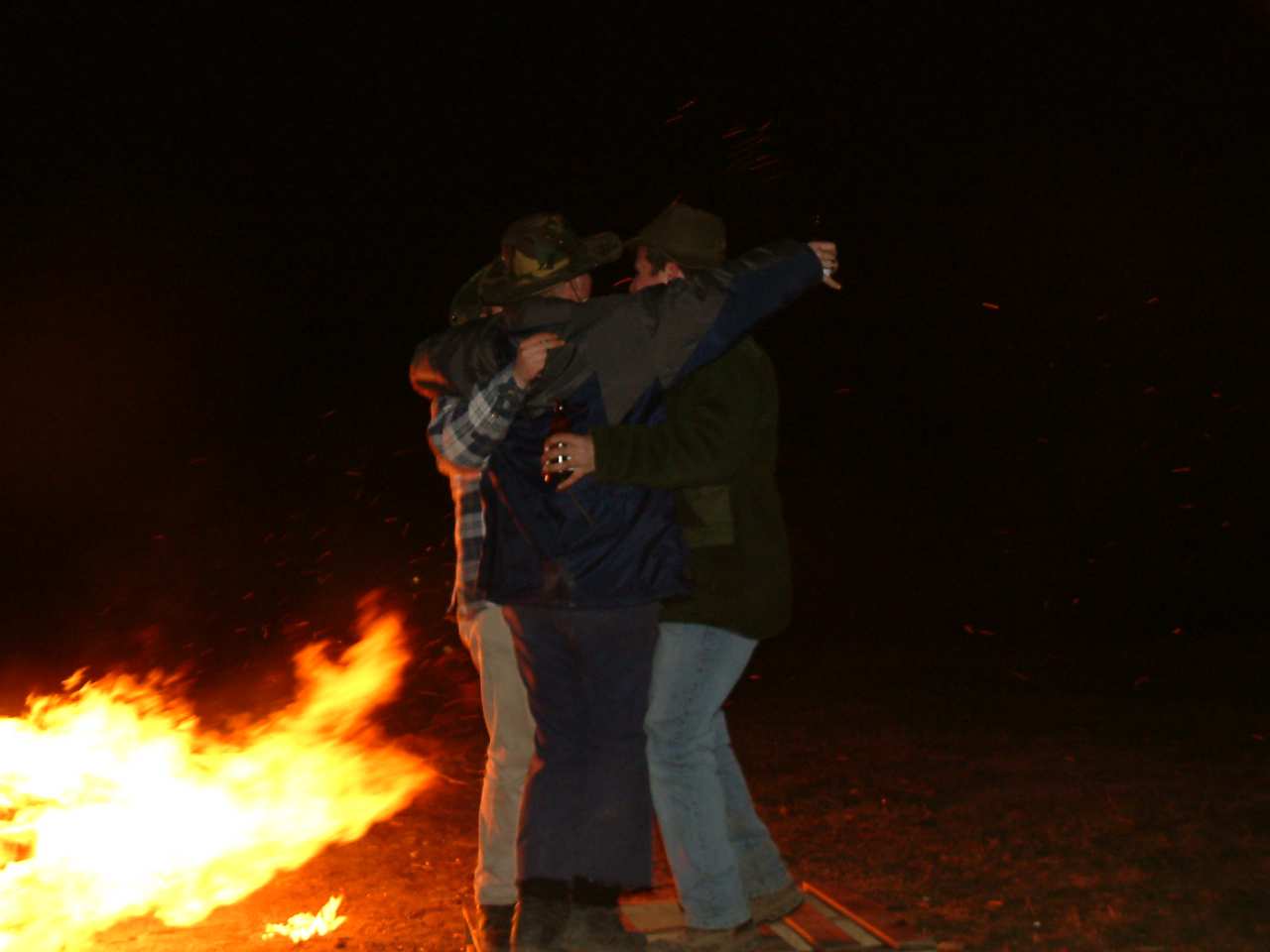 Osterfeuer 2003   Wache 18.-19.April (31)