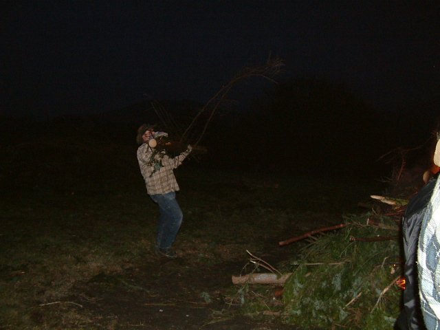 Osterfeuer 2004 09.04.04 bis 0.00 Uhr (15)