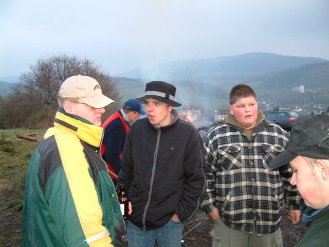 Osterfeuer 2004 09.04.04 bis 0.00 Uhr (7)
