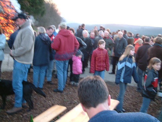 Osterfeuer 2004 11.04.04 Sonntags (9)